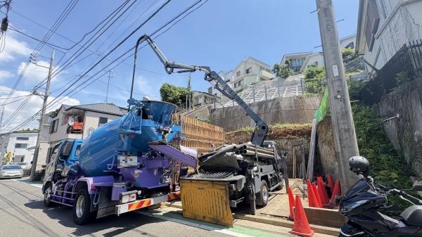 �_�ސ쌧���l�s����{�q�΃P�u�̐V�z��ˌ��Ă̂��̑����n