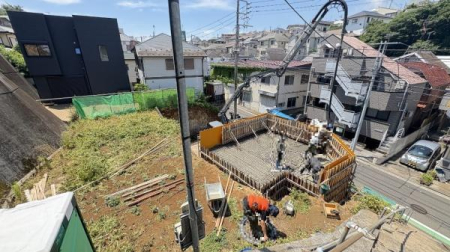 �_�ސ쌧���l�s����{�q�΃P�u�̐V�z��ˌ��Ă̂��̑����n