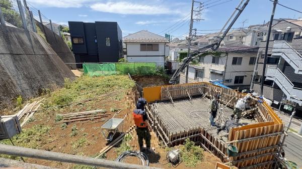 �_�ސ쌧���l�s����{�q�΃P�u�̐V�z��ˌ��Ă̂��̑����n