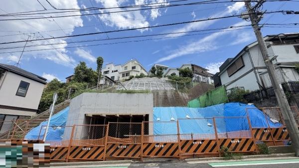 �_�ސ쌧���l�s����{�q�΃P�u�̐V�z��ˌ��Ă̂��̑����n