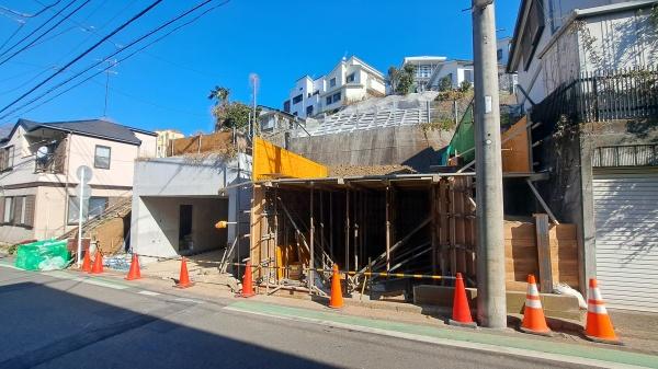 �_�ސ쌧���l�s����{�q�΃P�u�̐V�z��ˌ��Ă̂��̑����n