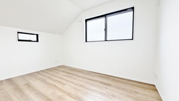 �_�ސ쌧���l�s�˒ˋ敽�˒��̐V�z��ˌ��Ă̗m��