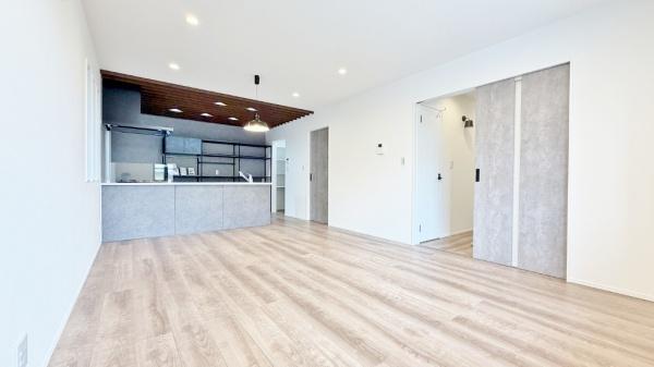 �_�ސ쌧���l�s�˒ˋ敽�˒��̐V�z��ˌ��Ẵ��r���O