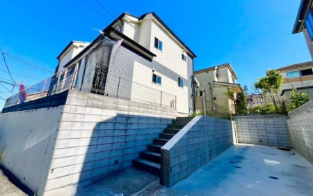 �_�ސ쌧���s�����撷��7���ڂ̒��È�ˌ��Ă̌��n�O�ώʐ^