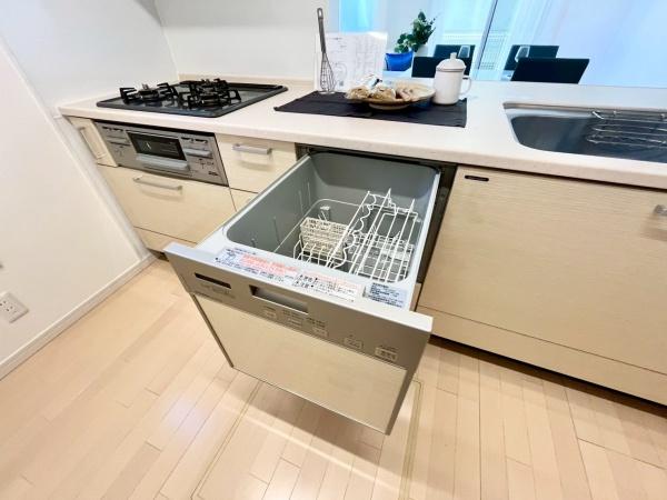 �_�ސ쌧���s�����撷��7���ڂ̒��È�ˌ��ẴL�b�`��