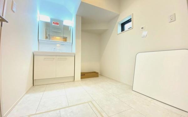 �_�ސ쌧���l�s�`��擌�i�J3���ڂ̐V�z��ˌ��Ă̐��ʑ�E���ʏ�