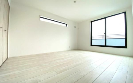 �_�ސ쌧���l�s�`��擌�i�J3���ڂ̐V�z��ˌ��Ă̐Q��