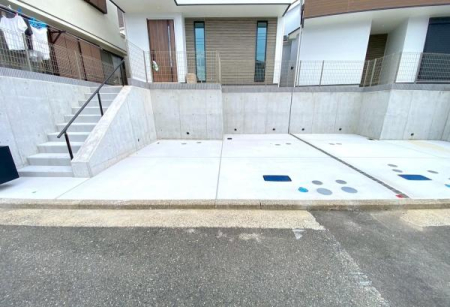 �_�ސ쌧���l�s�`��擌�i�J3���ڂ̐V�z��ˌ��Ă̒��ԏ�