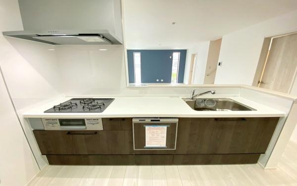 �_�ސ쌧���l�s�`��擌�i�J3���ڂ̐V�z��ˌ��Ẵ��r���O