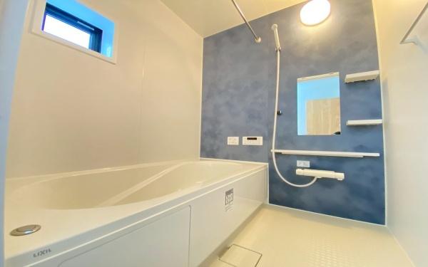 �_�ސ쌧���l�s�`��擌�i�J3���ڂ̐V�z��ˌ��Ă̗���