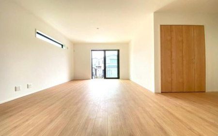 �_�ސ쌧���l�s�`��擌�i�J3���ڂ̐V�z��ˌ��Ẵ��r���O