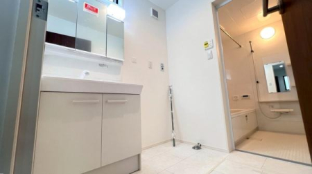 �_�ސ쌧���l�s�`��擌�i�J3���ڂ̐V�z��ˌ��Ă̐��ʑ�E���ʏ�