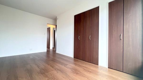 �_�ސ쌧���l�s�`��擌�i�J3���ڂ̐V�z��ˌ��Ă̎q������