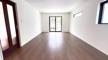 �_�ސ쌧���l�s�`��擌�i�J3���ڂ̐V�z��ˌ��Ẵ��r���O