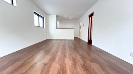 �_�ސ쌧���l�s�`��擌�i�J3���ڂ̐V�z��ˌ��Ẵ��r���O