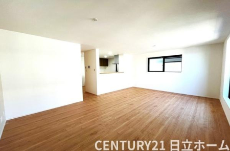 �_�ސ쌧���l�s�`���ێR��2���ڂ̐V�z��ˌ��Ẵ��r���O