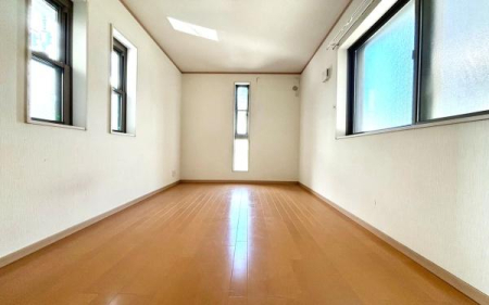 �_�ސ쌧���l�s�ۓy�P�J��V���P�u1���ڂ̒��È�ˌ��Ă̎q������