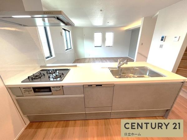 �_�ސ쌧���l�s�΋撷�Óc�݂Ȃݑ�7���ڂ̐V�z��ˌ��ẴL�b�`��