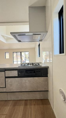 �_�ސ쌧���l�s���a�򒆉��k3���ڂ̐V�z��ˌ��ẴL�b�`��