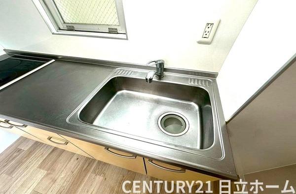 �_�ސ쌧���l�s�ۓy�P�J�搣�˃P�J���̒��Ã}���V�����̃L�b�`��