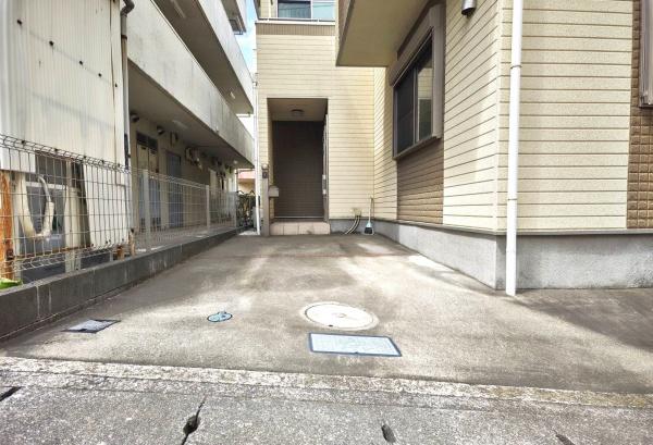 �_�ސ쌧���s������㖃��6���ڂ̒��È�ˌ��Ă̒��ԏ�