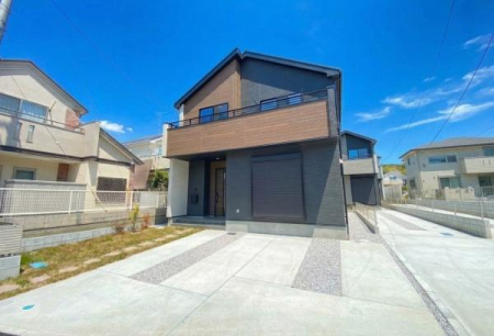 �_�ސ쌧���s�����扤�T����6���ڂ̐V�z��ˌ��Ă̌��n�O�ώʐ^