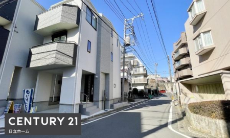 �_�ސ쌧���l�s�`�k�揬�����̐V�z��ˌ��Ă̑O�ʓ��H�܂ތ��n�ʐ^