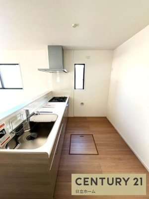 �_�ސ쌧���l�s��撆�c��5���ڂ̐V�z��ˌ��ẴL�b�`��