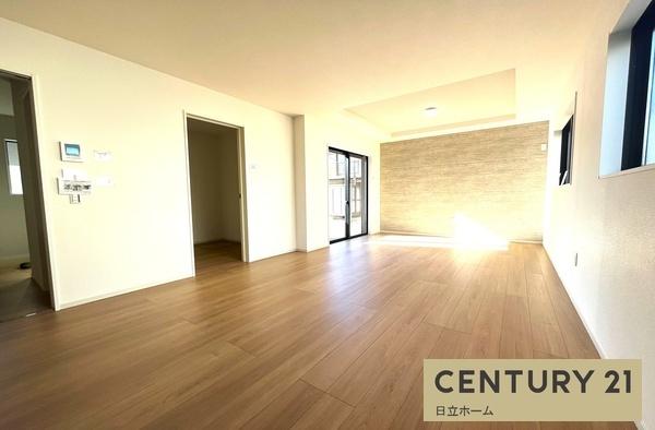 �_�ސ쌧���l�s��撆�c��5���ڂ̐V�z��ˌ��Ẵ��r���O