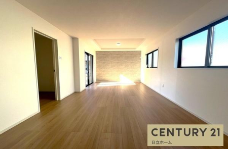 �_�ސ쌧���l�s��撆�c��5���ڂ̐V�z��ˌ��Ẵ��r���O