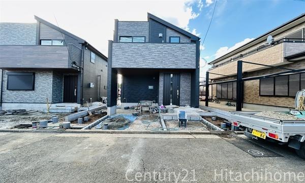 �_�ސ쌧���l�s�˒ˋ拂�򒬂̐V�z��ˌ��Ă̑O�ʓ��H�܂ތ��n�ʐ^