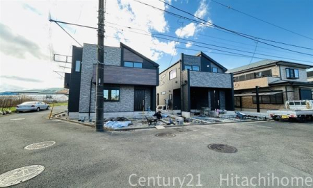 �_�ސ쌧���l�s�˒ˋ拂�򒬂̐V�z��ˌ��Ă̑O�ʓ��H�܂ތ��n�ʐ^