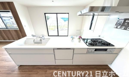 �_�ސ쌧���l�s�˒ˋ拂�򒬂̐V�z��ˌ��ẴL�b�`��