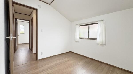 �_�ސ쌧���s�{�O�擌�L�n3���ڂ̐V�z��ˌ��Ă̗m��