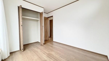 �_�ސ쌧���s�{�O�擌�L�n3���ڂ̐V�z��ˌ��Ă̗m��