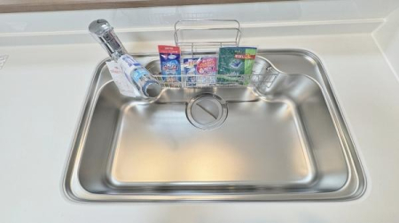 �_�ސ쌧���s�{�O�擌�L�n3���ڂ̐V�z��ˌ��ẴL�b�`��