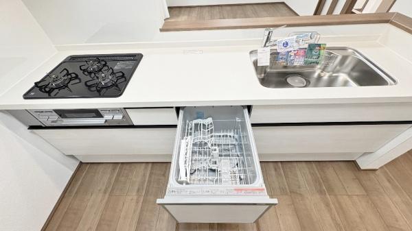 �_�ސ쌧���s�{�O�擌�L�n3���ڂ̐V�z��ˌ��ẴL�b�`��