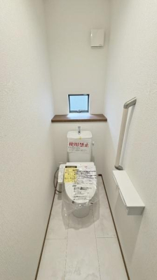 �_�ސ쌧���s�{�O�擌�L�n3���ڂ̐V�z��ˌ��Ẵg�C��