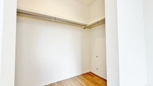 �_�ސ쌧���l�s�˒ˋ敽�˒��̐V�z��ˌ��Ă̎��[