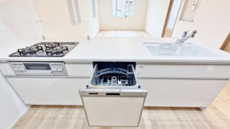 �_�ސ쌧���l�s�˒ˋ敽�˒��̐V�z��ˌ��ẴL�b�`��