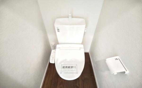 �_�ސ쌧���l�s�t��`�q�c1���ڂ̐V�z��ˌ��Ẵg�C��