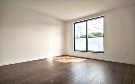 �_�ސ쌧���l�s�t��`�q�c1���ڂ̐V�z��ˌ��Ă̗m��