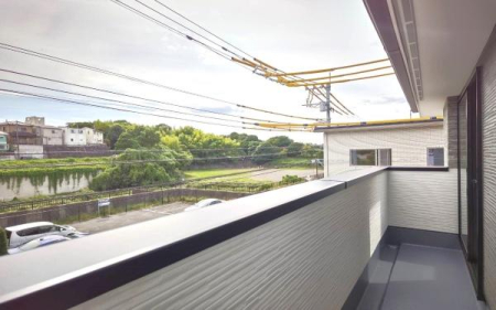 �_�ސ쌧���l�s�t��`�q�c1���ڂ̐V�z��ˌ��Ẵo���R�j�[