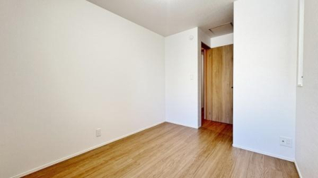 �_�ސ쌧���s���Ë擌���1���ڂ̒��È�ˌ��Ă̗m��