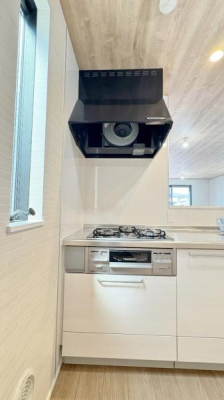 �_�ސ쌧���s���Ë擌���1���ڂ̒��È�ˌ��ẴL�b�`��