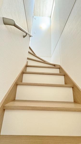 �_�ސ쌧���s���Ë擌���1���ڂ̒��È�ˌ��Ă̂��̑�����